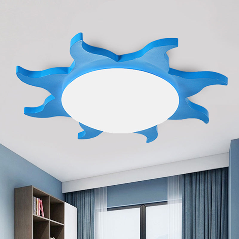 Kinderdeckenleuchte in Sonnenform