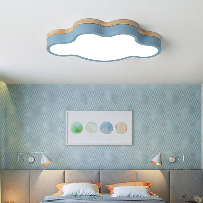 Wolkenförmige LED-Deckenleuchte für Kinderzimmer