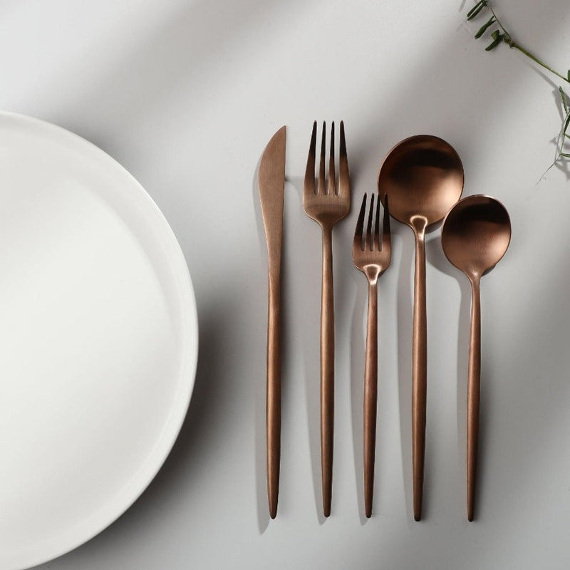 Schlicht Besteckset für Ihren Tisch