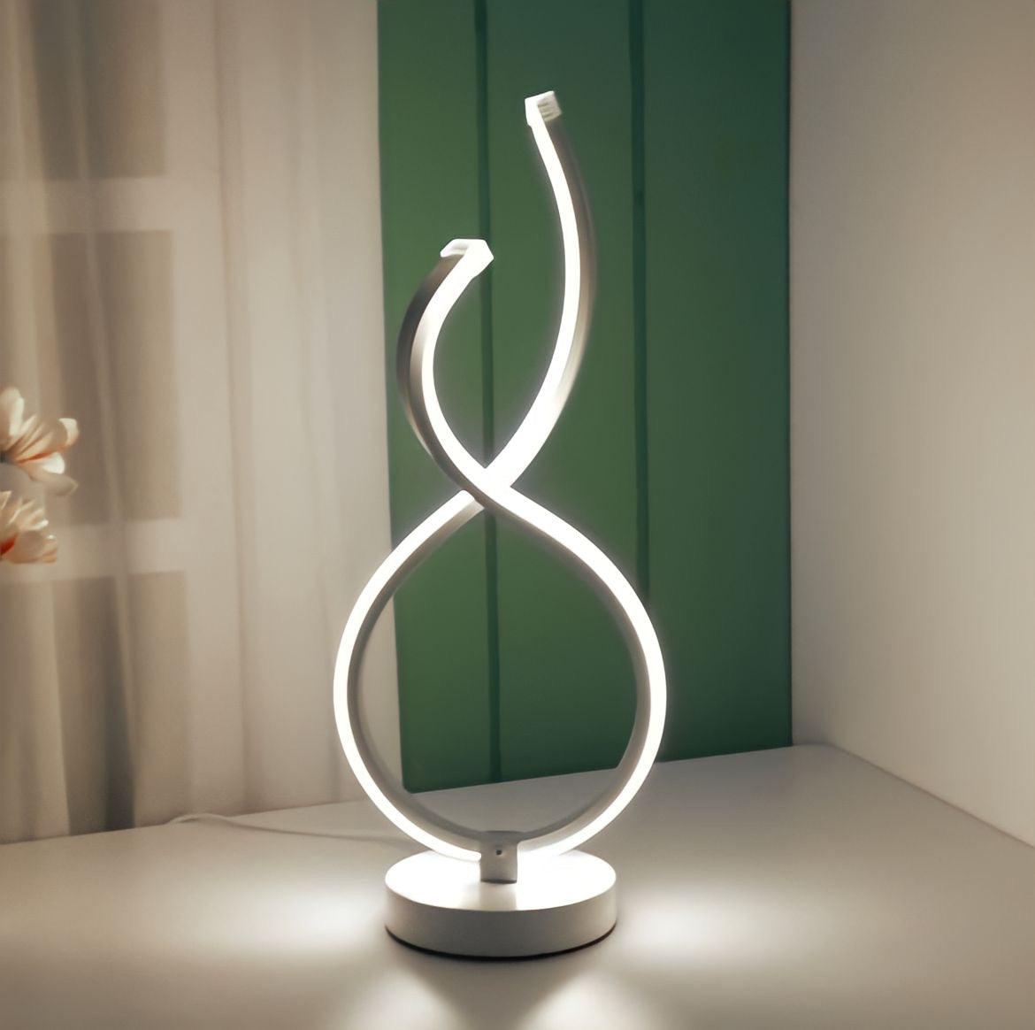 Spirale Tischleuchte | Stilvolles Lichtspiel für jeden Raum