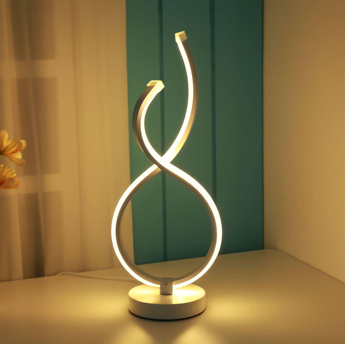 Spirale Tischleuchte | Stilvolles Lichtspiel für jeden Raum