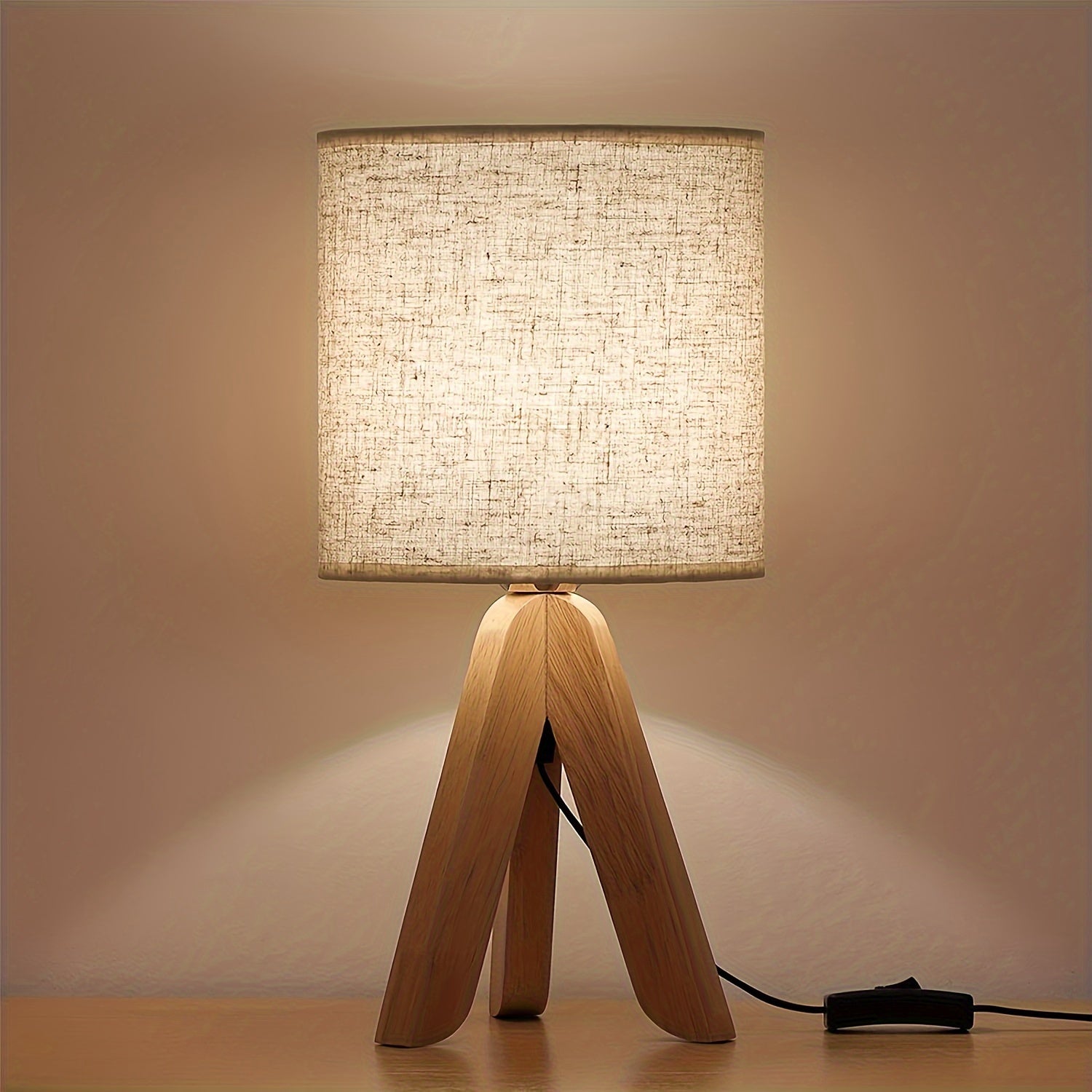 Nachttischlampe mit Lampenschirm | mit Stativ