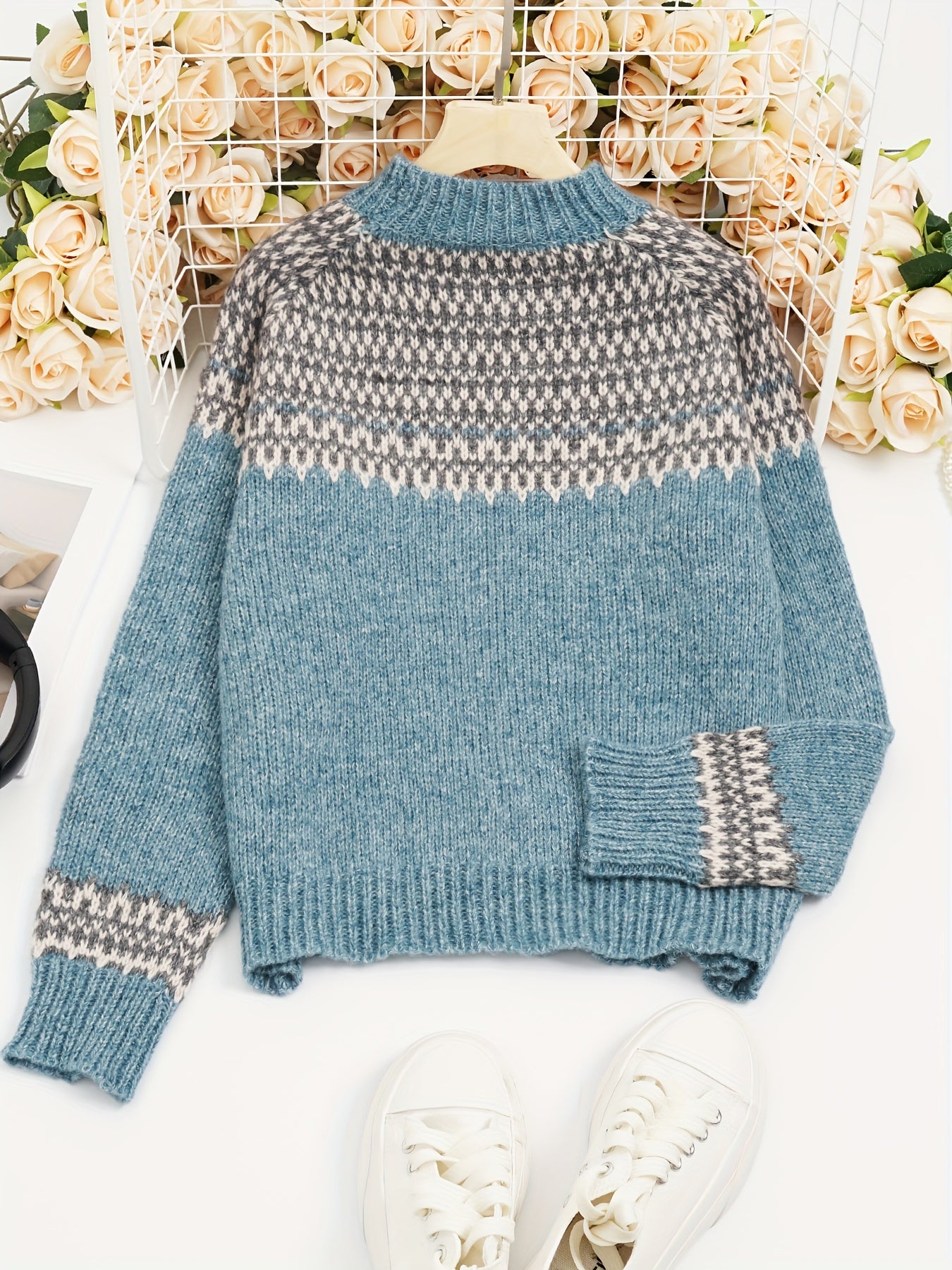 Damen gestrickter Norweger-Pullover mit Stehkragen