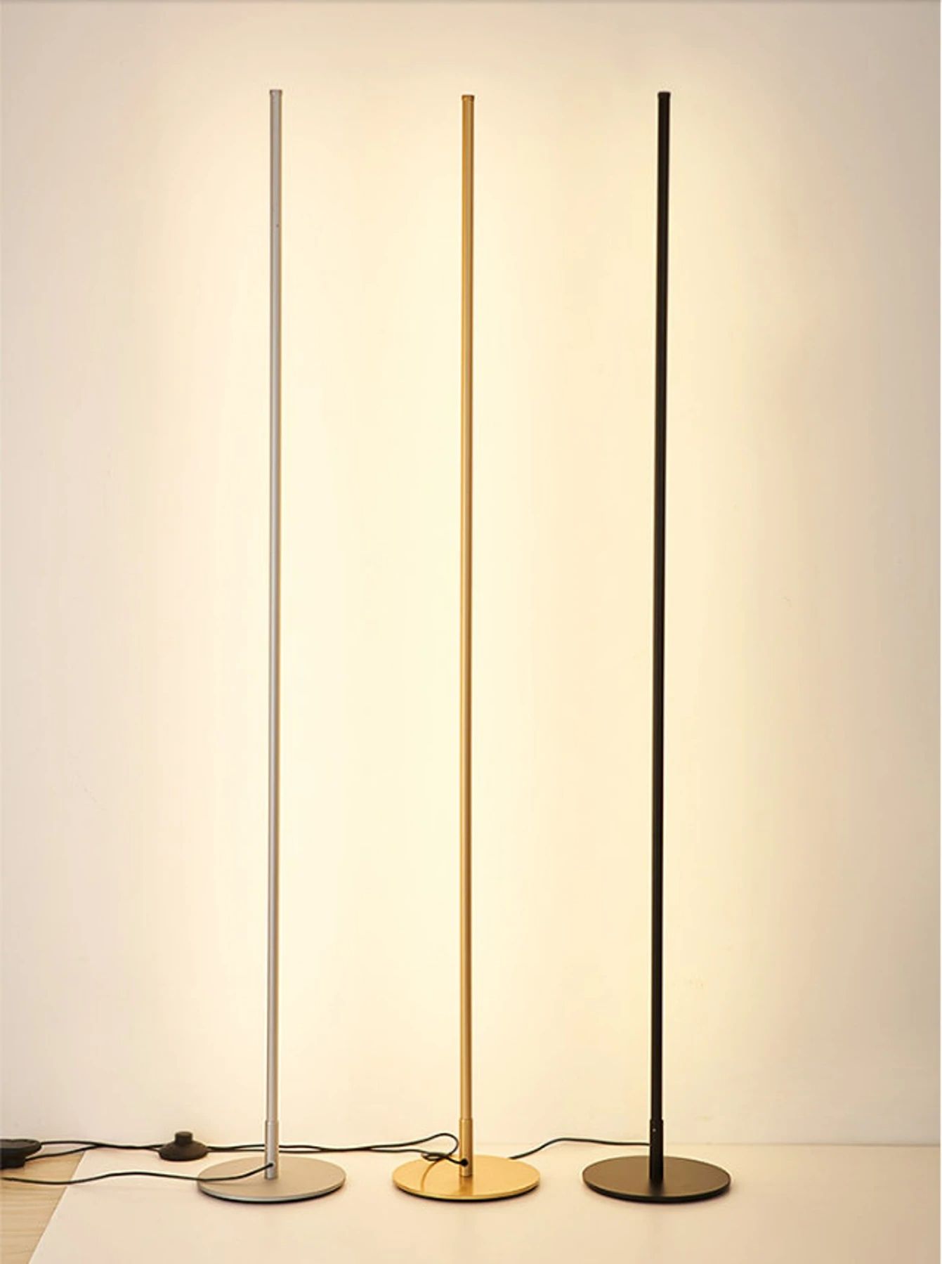 Schmale Stehlampe | Wohnzimmer