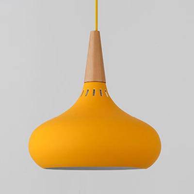 LED-Hängeleuchte mit Holzoptik