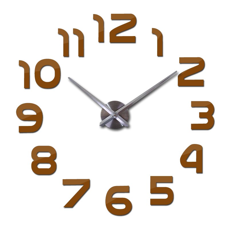 Großformatige Wanduhr im modernen Design