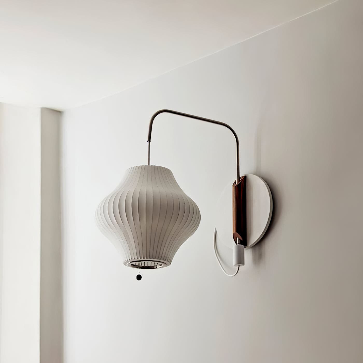 Wandleuchte | Kugelform mit Kabelschalter