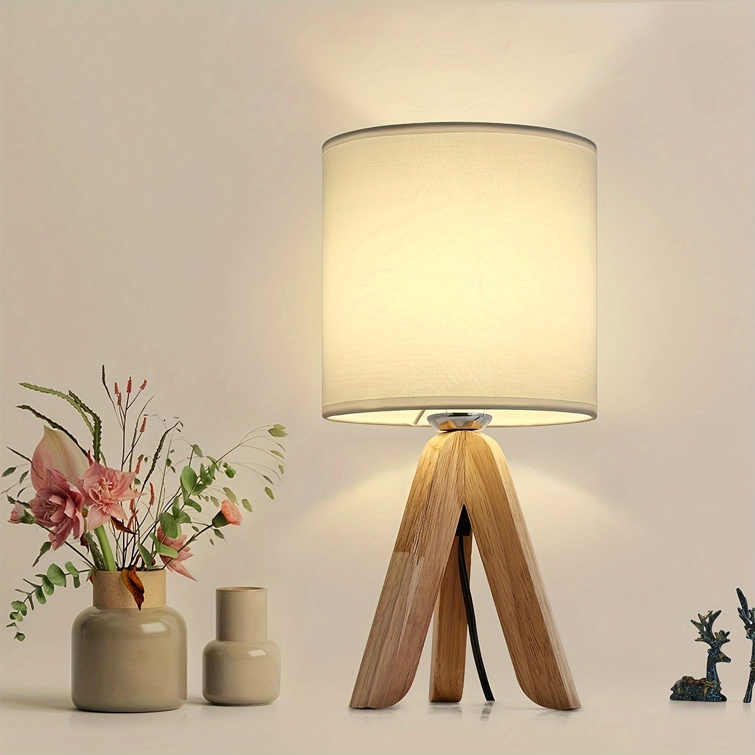 Nachttischlampe mit Lampenschirm | mit Stativ